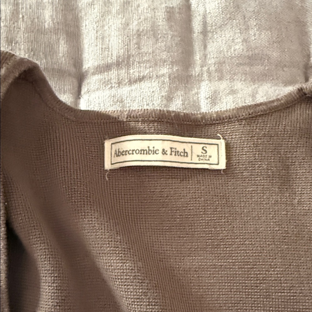 Abercrombie & Fitch Taupe Long Sleeve Bodysuit - Picture 2 of 3